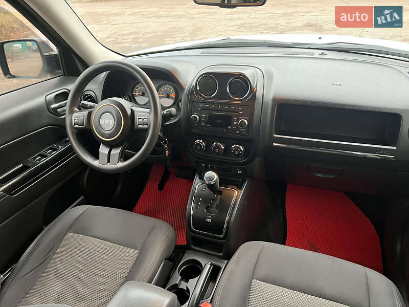 Позашляховик / Кросовер Jeep Patriot 2016 в Чернігові