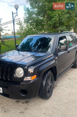 Позашляховик / Кросовер Jeep Patriot 2008 в 