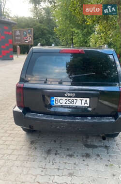 Позашляховик / Кросовер Jeep Patriot 2008 в 