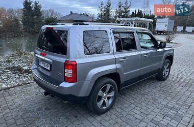 Внедорожник / Кроссовер Jeep Patriot 2016 в Луцке