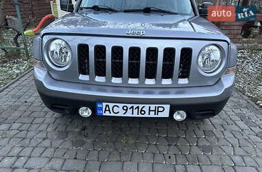 Внедорожник / Кроссовер Jeep Patriot 2016 в Луцке