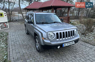 Внедорожник / Кроссовер Jeep Patriot 2016 в Луцке