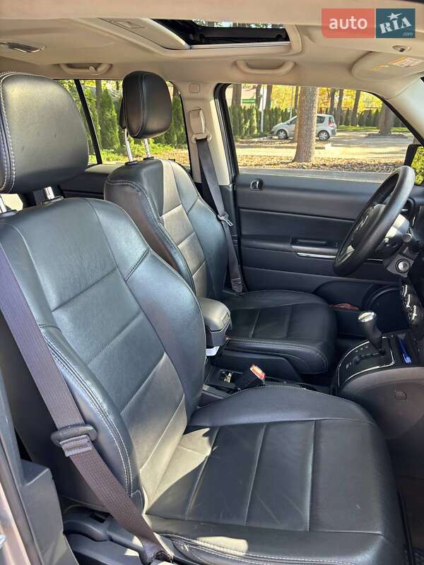Позашляховик / Кросовер Jeep Patriot 2015 в Харкові