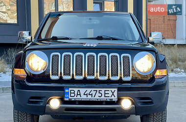 Внедорожник / Кроссовер Jeep Patriot 2012 в Черкассах