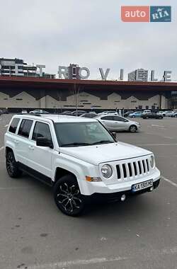 Позашляховик / Кросовер Jeep Patriot 2015 в Києві