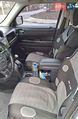 Внедорожник / Кроссовер Jeep Patriot 2014 в Харькове