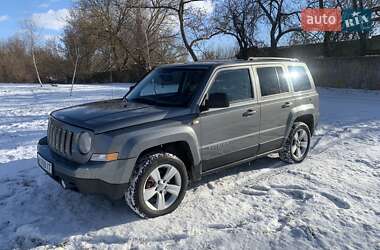 Внедорожник / Кроссовер Jeep Patriot 2013 в Березане