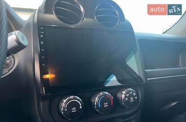 Позашляховик / Кросовер Jeep Patriot 2014 в 