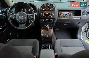 Внедорожник / Кроссовер Jeep Patriot 2014 в 