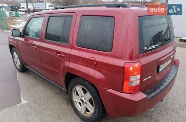 Позашляховик / Кросовер Jeep Patriot 2010 в 