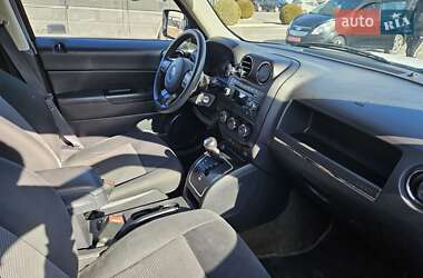 Внедорожник / Кроссовер Jeep Patriot 2016 в 