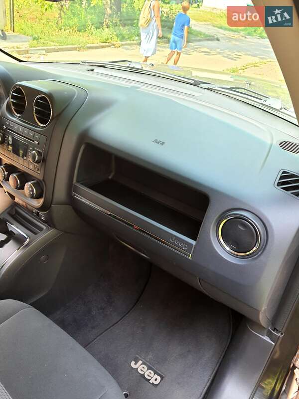 Позашляховик / Кросовер Jeep Patriot 2014 в Запоріжжі