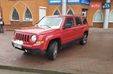 Внедорожник / Кроссовер Jeep Patriot 2016 в Хмельницком