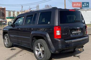 Внедорожник / Кроссовер Jeep Patriot 2015 в Николаеве