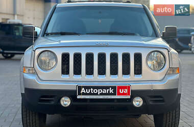 Внедорожник / Кроссовер Jeep Patriot 2011 в 