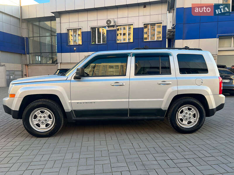 Внедорожник / Кроссовер Jeep Patriot 2011 в Одессе