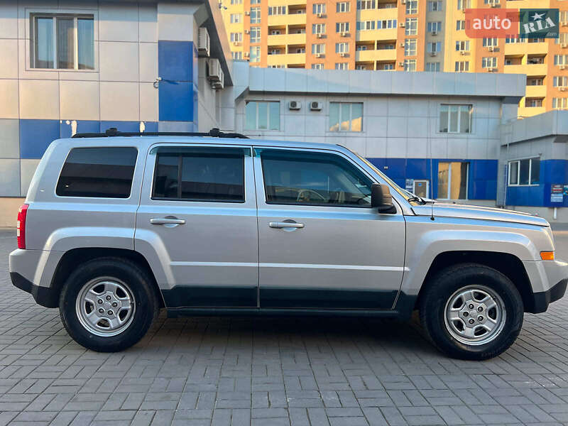 Внедорожник / Кроссовер Jeep Patriot 2011 в Одессе