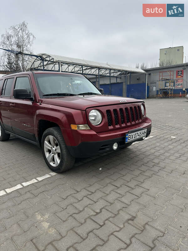 Позашляховик / Кросовер Jeep Patriot 2013 в Хмельницькому