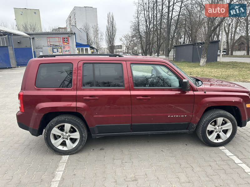 Позашляховик / Кросовер Jeep Patriot 2013 в Хмельницькому