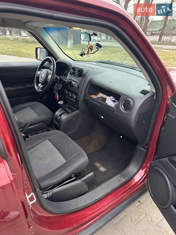 Позашляховик / Кросовер Jeep Patriot 2013 в Хмельницькому