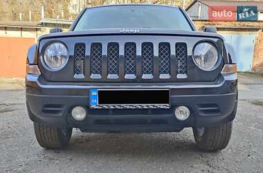 Позашляховик / Кросовер Jeep Patriot 2016 в Сумах