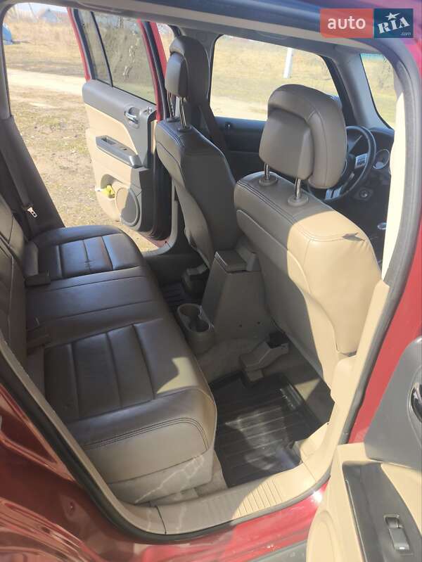 Внедорожник / Кроссовер Jeep Patriot 2014 в Киеве