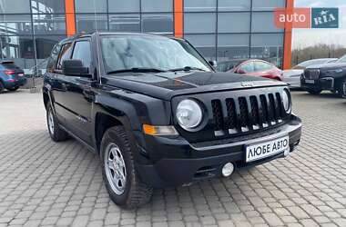 Внедорожник / Кроссовер Jeep Patriot 2012 в 