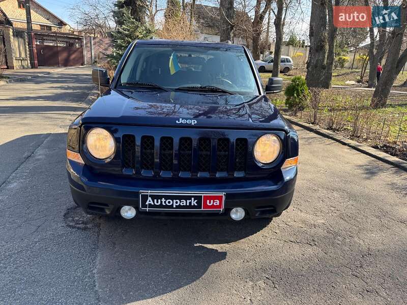 Позашляховик / Кросовер Jeep Patriot 2013 в Києві