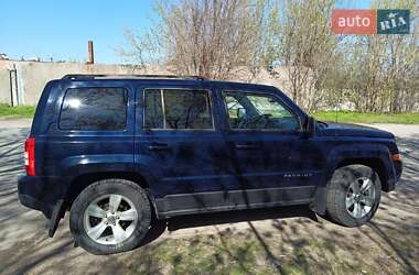 Внедорожник / Кроссовер Jeep Patriot 2016 в 
