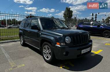 Позашляховик / Кросовер Jeep Patriot 2007 в Києві