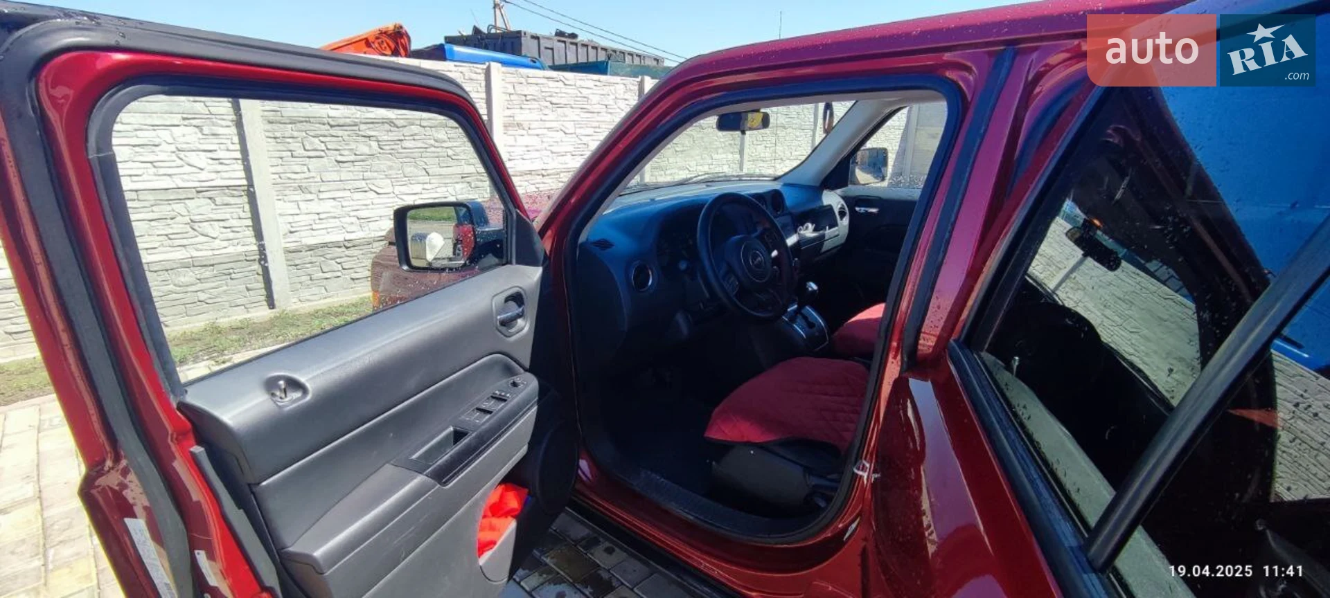 2014 Jeep Liberty (Patriot) - мініатюра 6