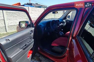 Внедорожник / Кроссовер Jeep Patriot 2014 в 