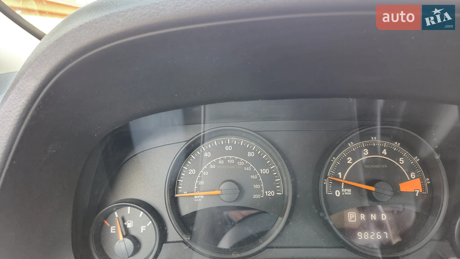2015 Jeep Liberty (Patriot) - мініатюра 12