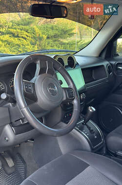 Внедорожник / Кроссовер Jeep Patriot 2013 в 