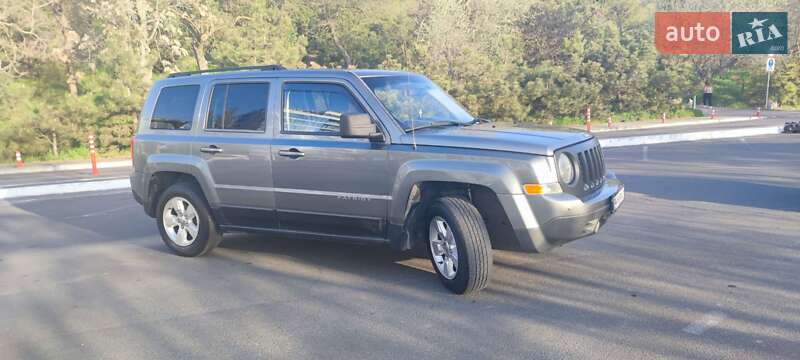Позашляховик / Кросовер Jeep Patriot 2011 в Одесі