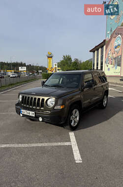 Внедорожник / Кроссовер Jeep Patriot 2014 в Киеве