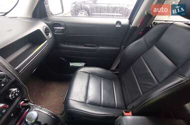 Позашляховик / Кросовер Jeep Patriot 2016 в 