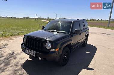 Позашляховик / Кросовер Jeep Patriot 2015 в 