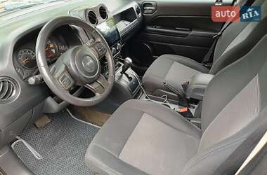 Позашляховик / Кросовер Jeep Patriot 2016 в 