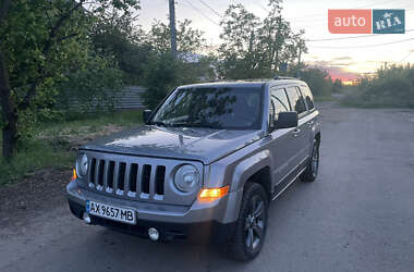Внедорожник / Кроссовер Jeep Patriot 2014 в Полтаве
