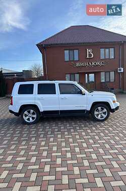 Внедорожник / Кроссовер Jeep Patriot 2016 в 