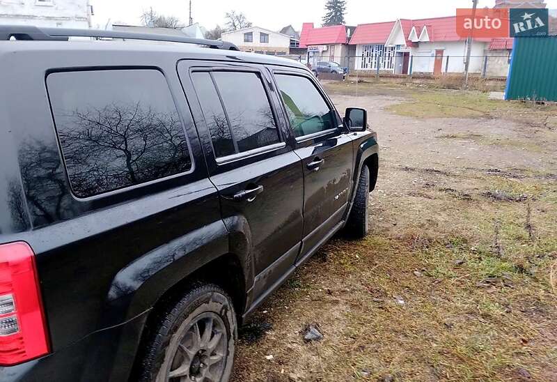 Позашляховик / Кросовер Jeep Patriot 2013 в Лебедині