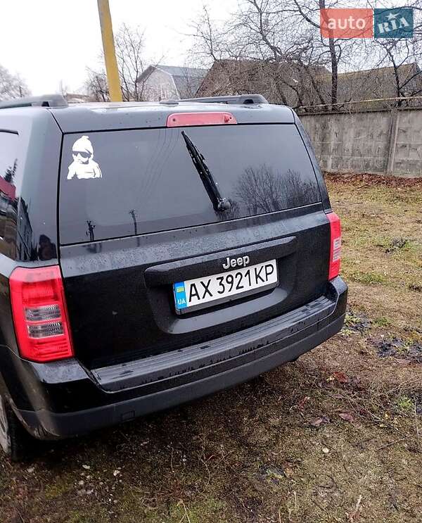 Позашляховик / Кросовер Jeep Patriot 2013 в Лебедині
