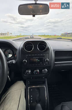 Внедорожник / Кроссовер Jeep Patriot 2011 в 