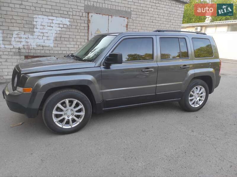 Позашляховик / Кросовер Jeep Patriot 2014 в Кременчуці