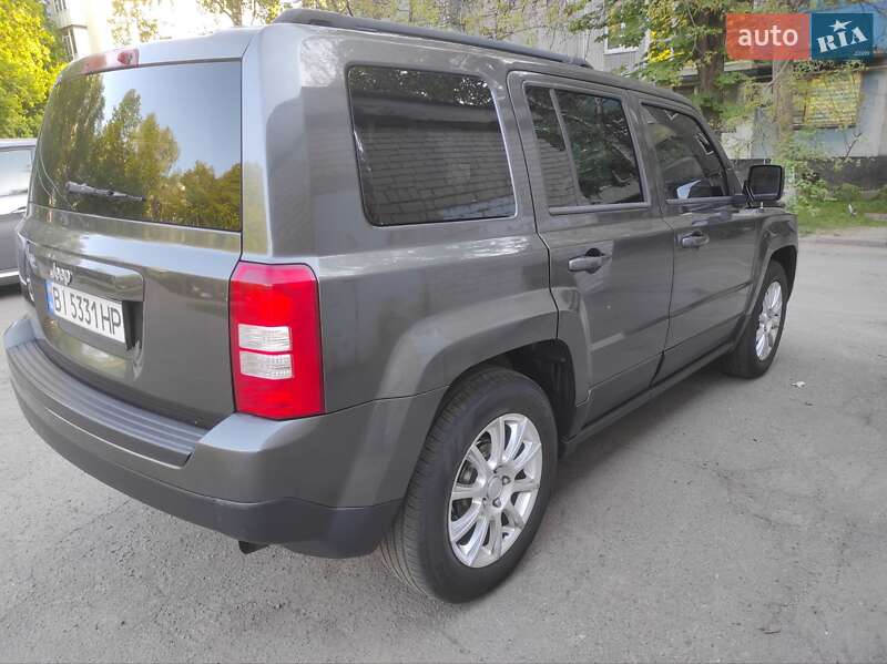 Позашляховик / Кросовер Jeep Patriot 2014 в Кременчуці