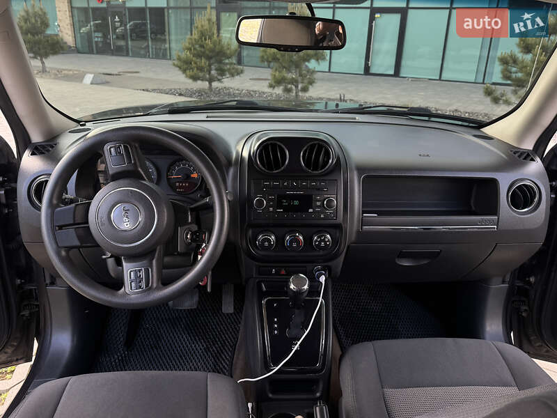 Позашляховик / Кросовер Jeep Patriot 2014 в Хмельницькому