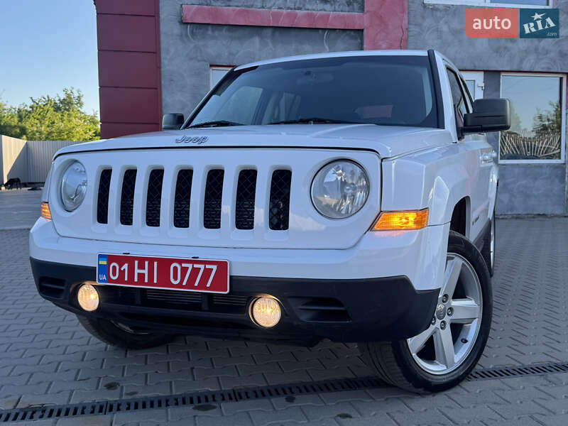 Позашляховик / Кросовер Jeep Patriot 2014 в 