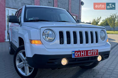 Позашляховик / Кросовер Jeep Patriot 2014 в 