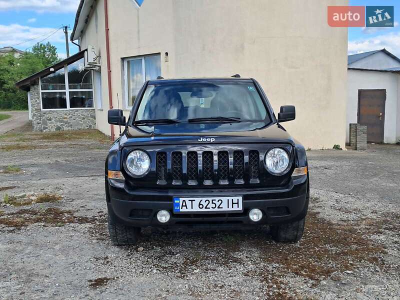 Позашляховик / Кросовер Jeep Patriot 2015 в Трускавці